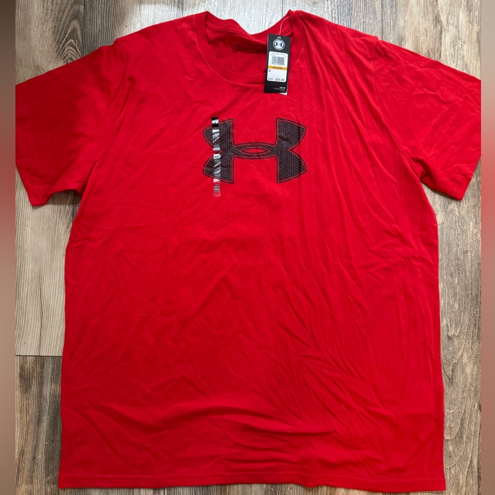 Men’s under armour short sleeve tee size 4x